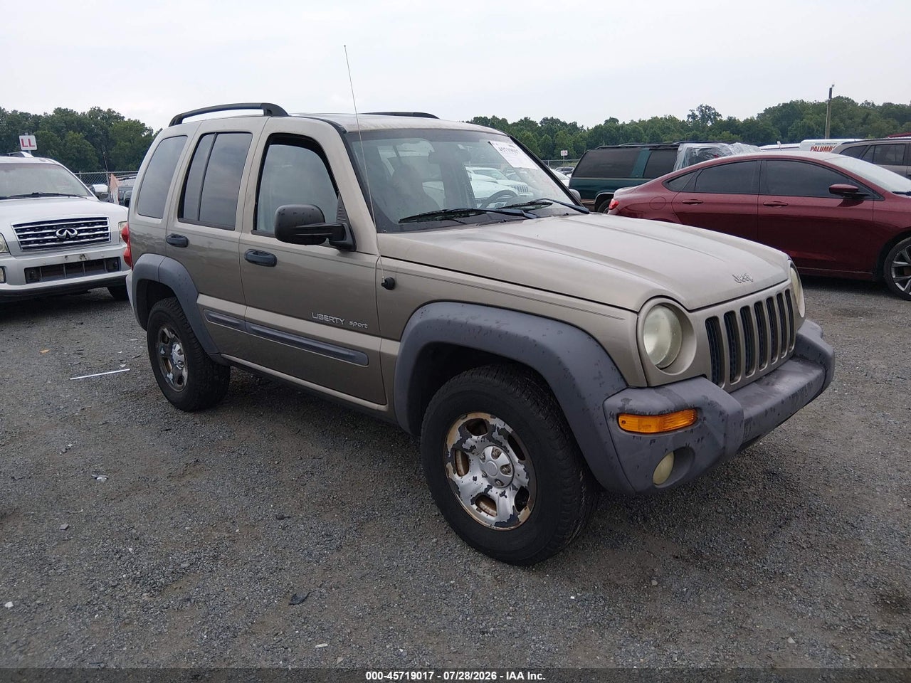 1J4GL48K83W****** · 2003 JEEP LIBERTY SPORT