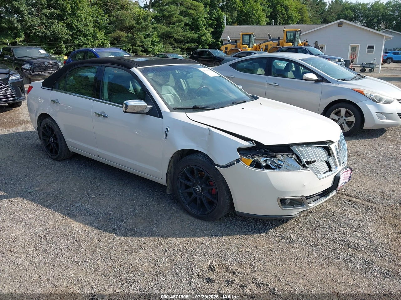 3LNHL2GCXAR****** · 2010 LINCOLN MKZ