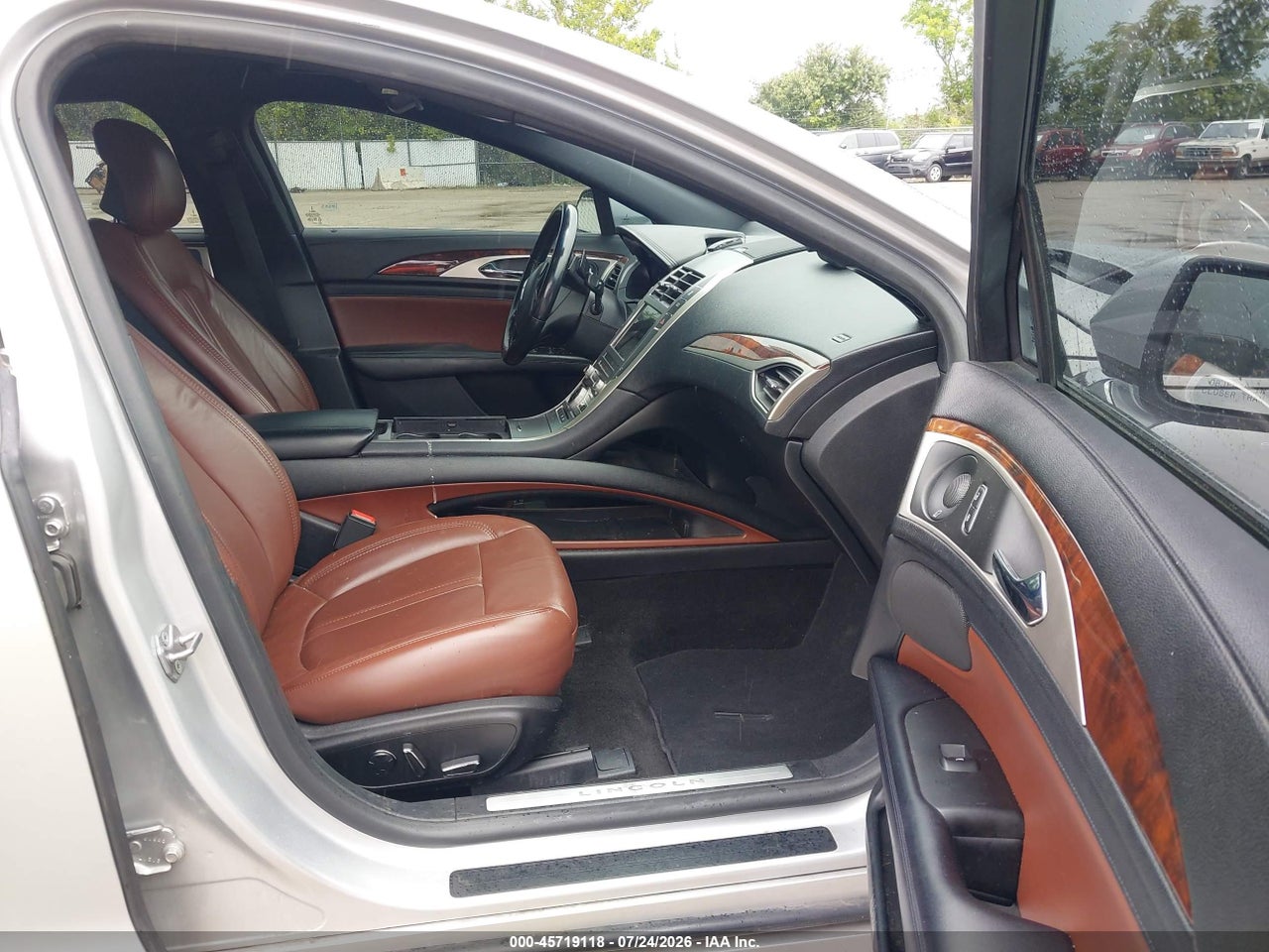 2018 LINCOLN MKZ RESERVE · 5/11