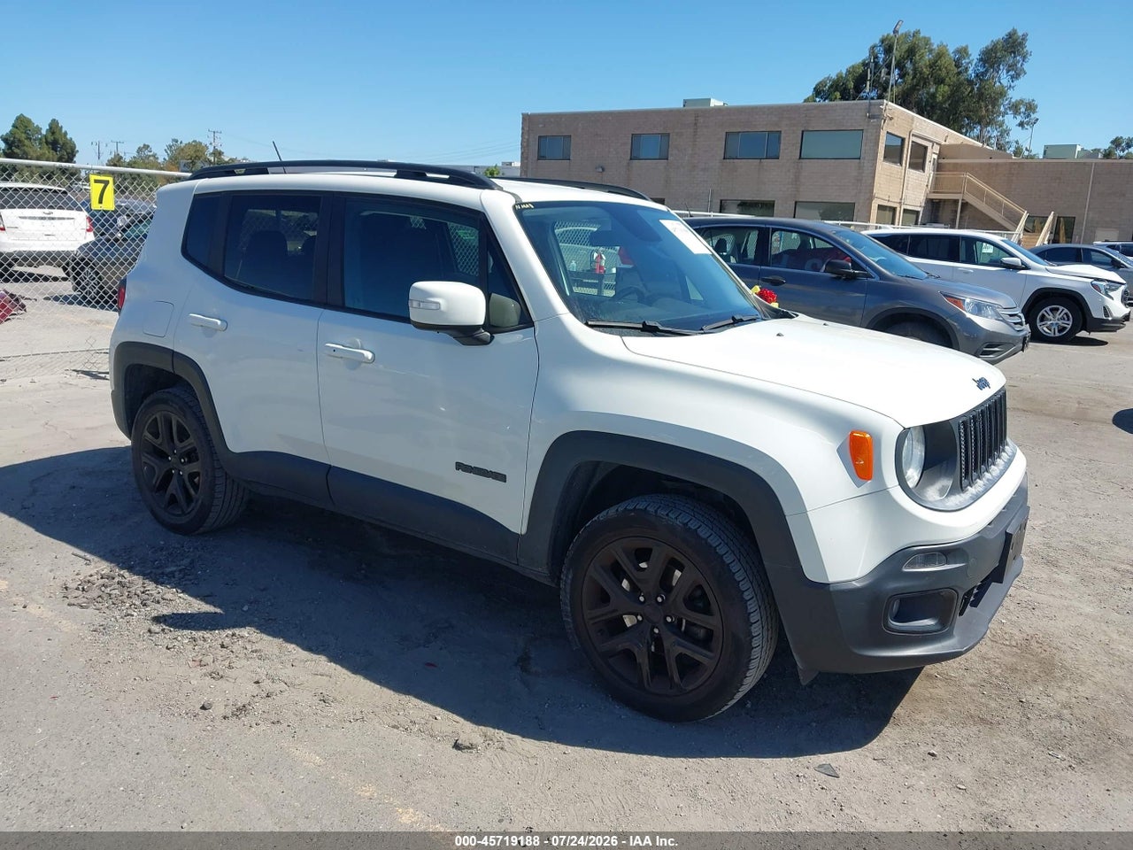 ZACCJBBBXHP****** · 2017 JEEP RENEGADE ALTITUDE
