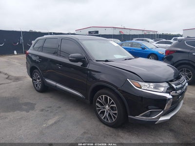 JA4AZ3A33JJ****** · 2018 MITSUBISHI OUTLANDER SE
