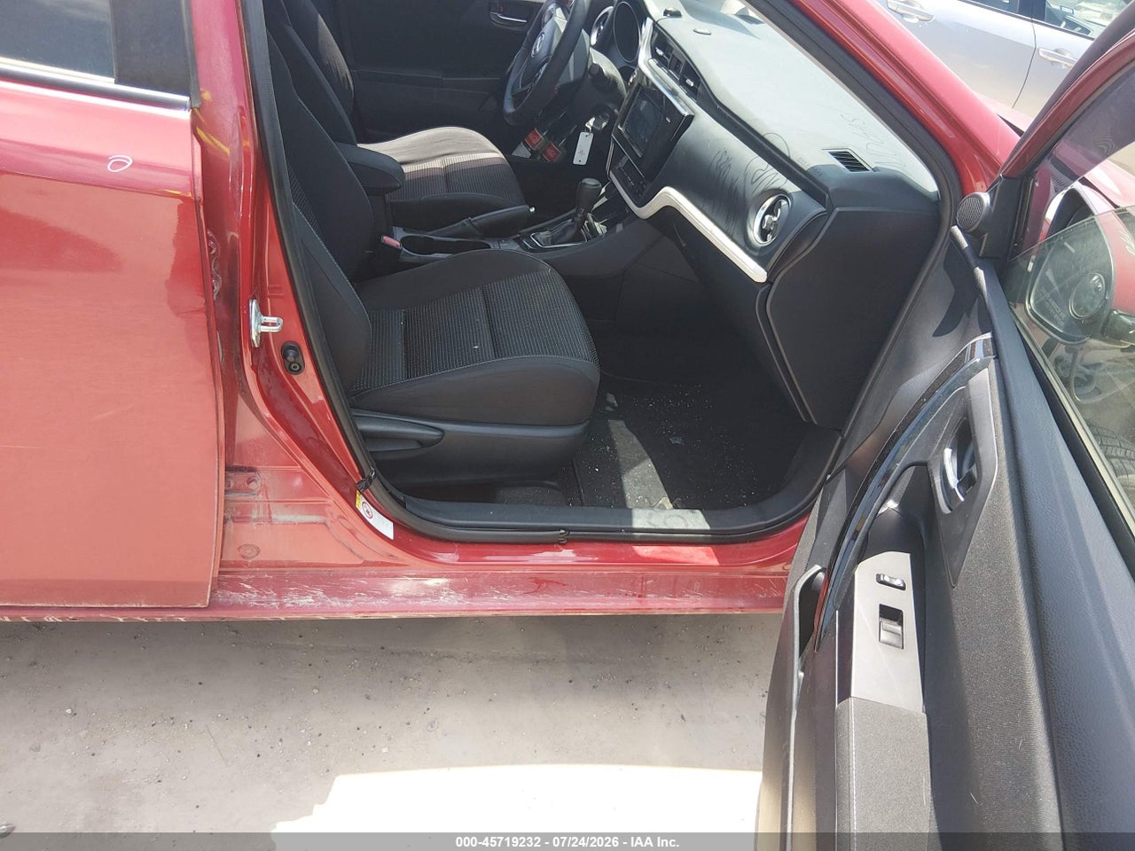 2016 SCION IM · 5/11