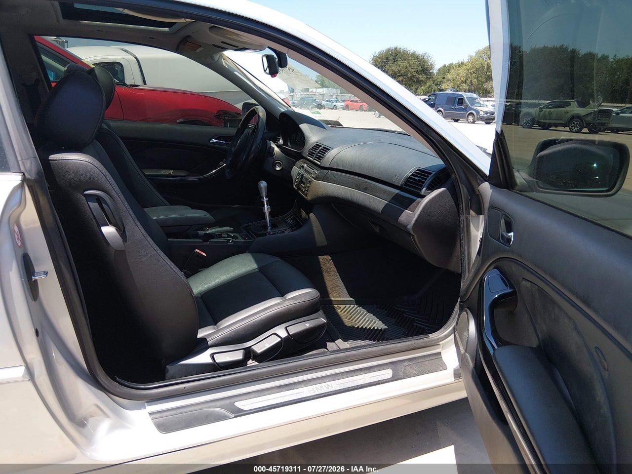 2000 BMW 323CI · 5/11