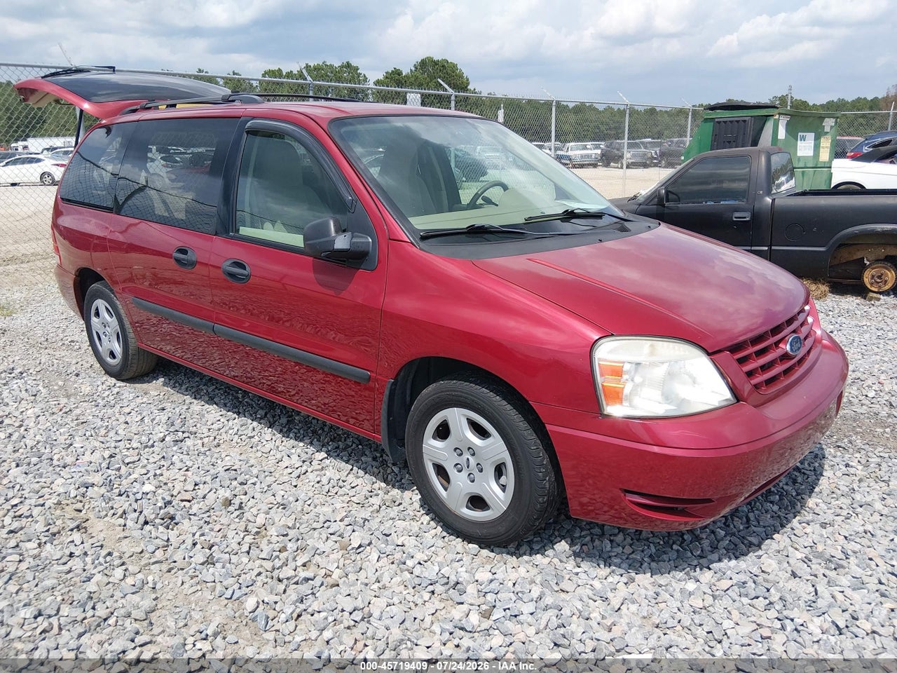 2FMZA51614B****** · 2004 FORD FREESTAR SE