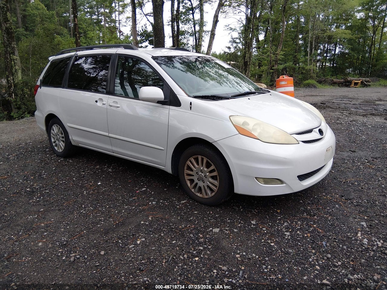 5TDZK22C58S****** · 2008 TOYOTA SIENNA XLE