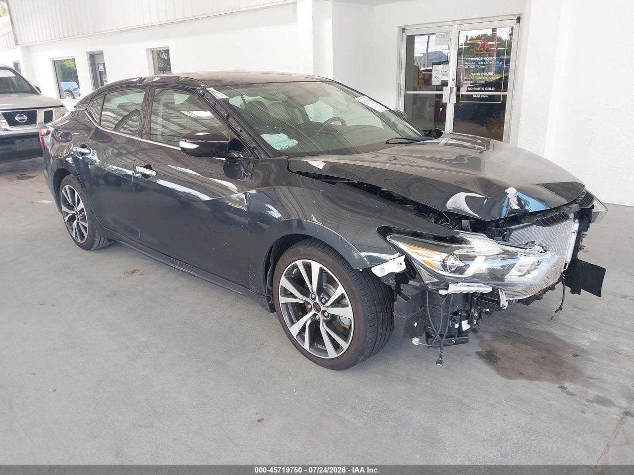 1N4AA6AP3HC****** · 2017 NISSAN MAXIMA 3.5 SV
