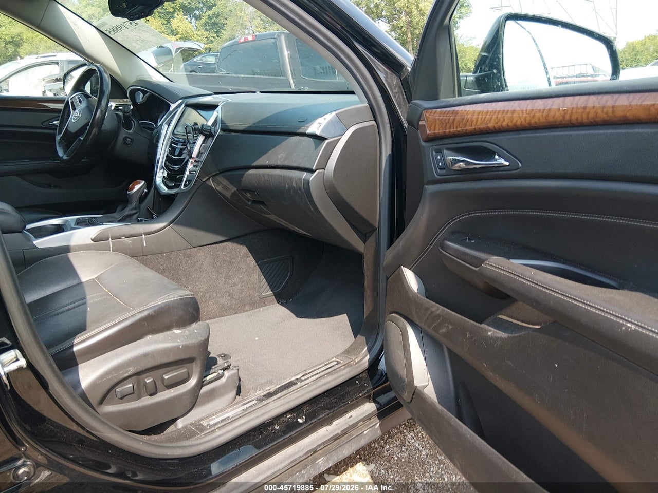 3GYFNDE30DS****** · 2013 CADILLAC SRX PERFORMANCE COLLECTION · 5/11