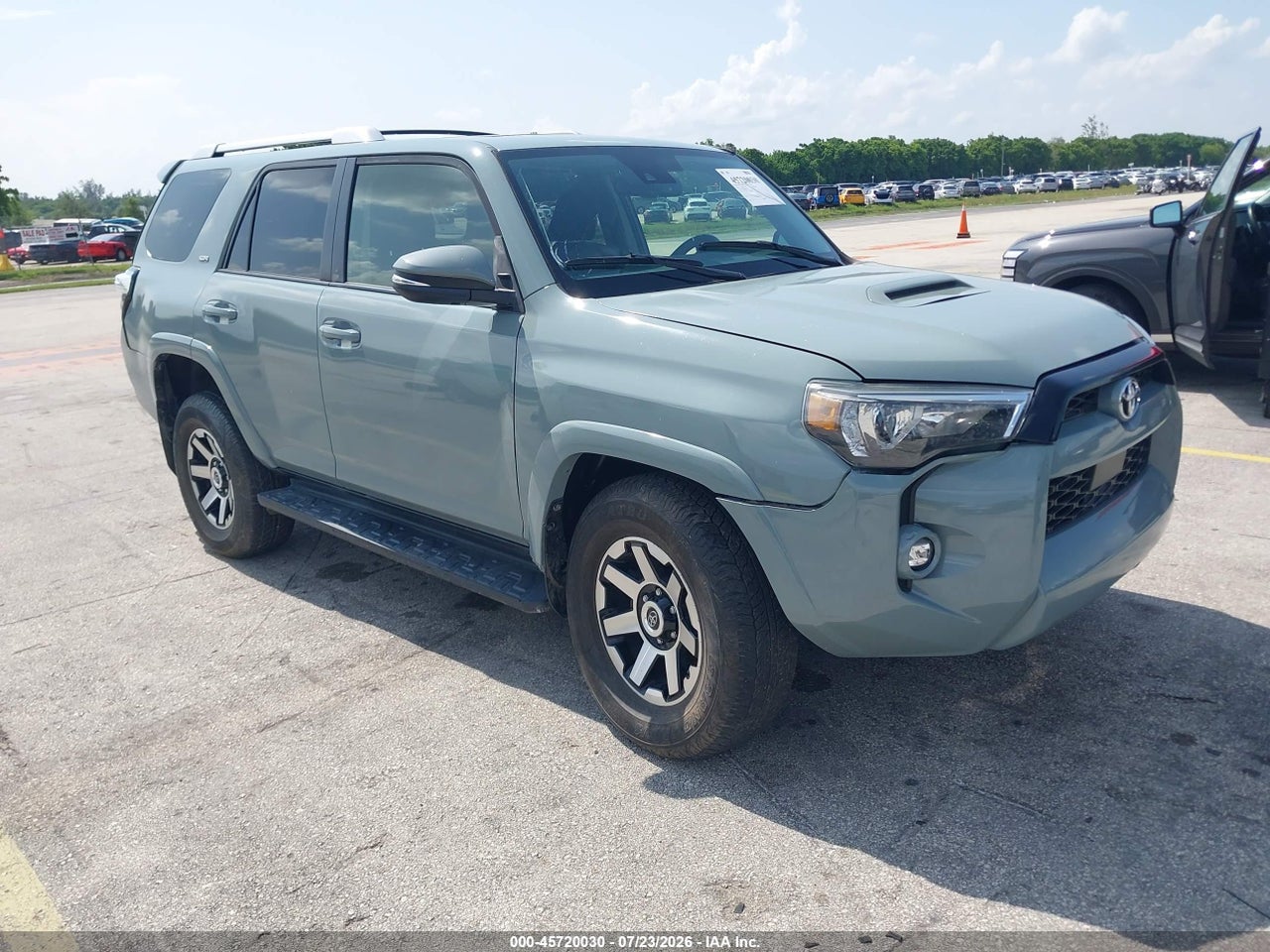 JTERU5JR2N6****** · 2022 TOYOTA 4RUNNER TRD OFF ROAD PREMIUM