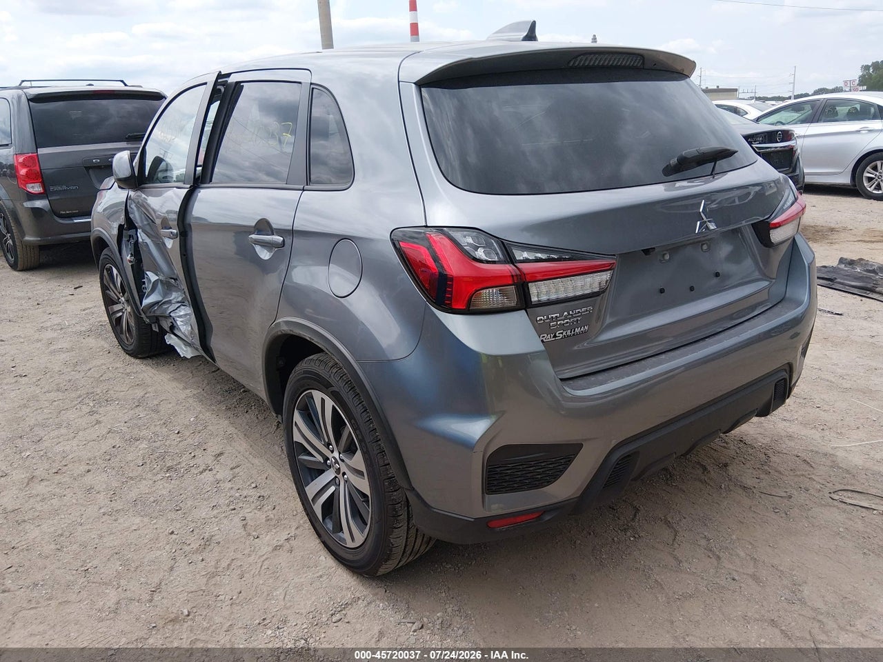 2024 MITSUBISHI OUTLANDER SPORT 2.0 ES AWC · 3/11