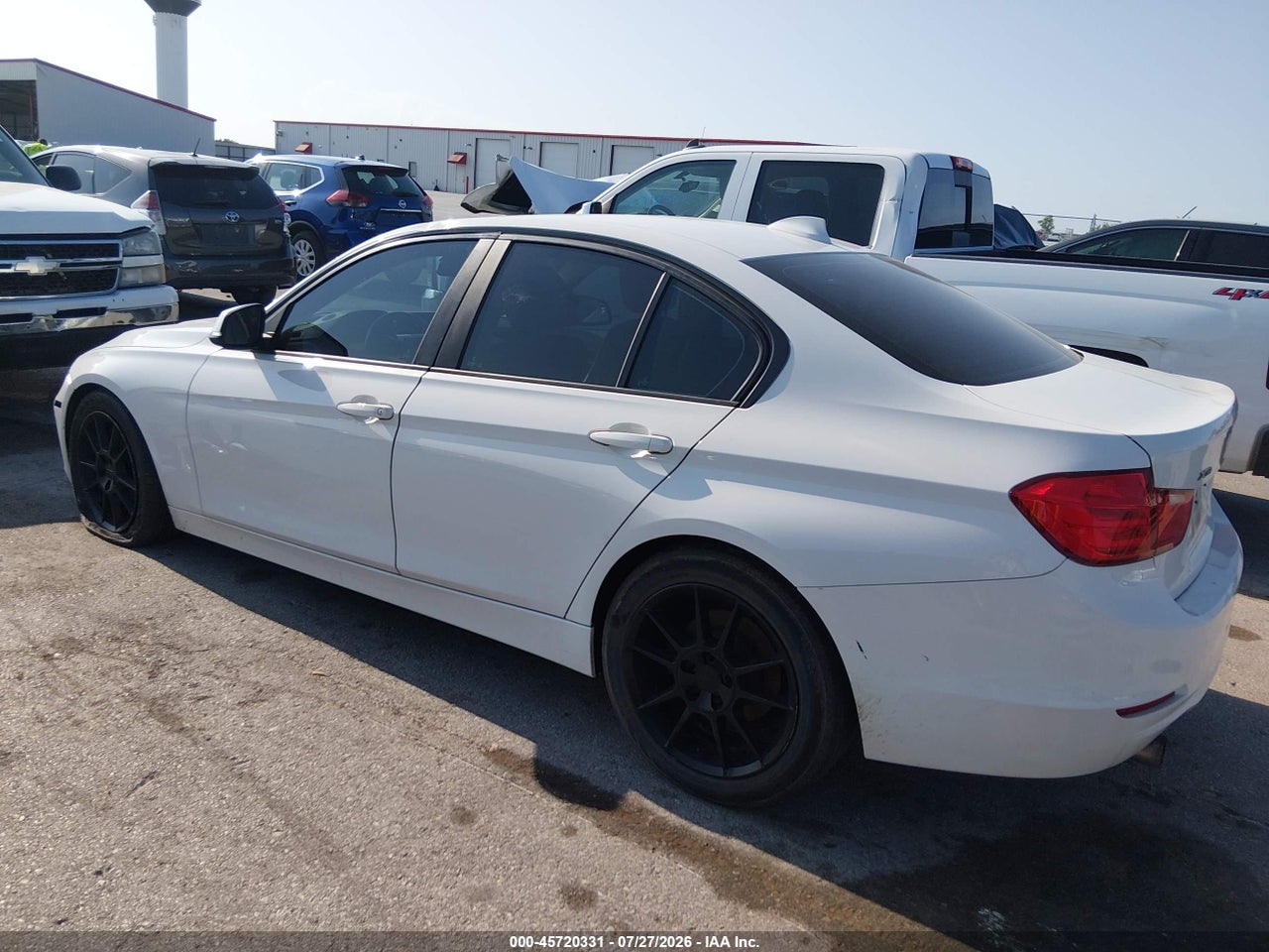 2015 BMW 320I XDRIVE · 3/11