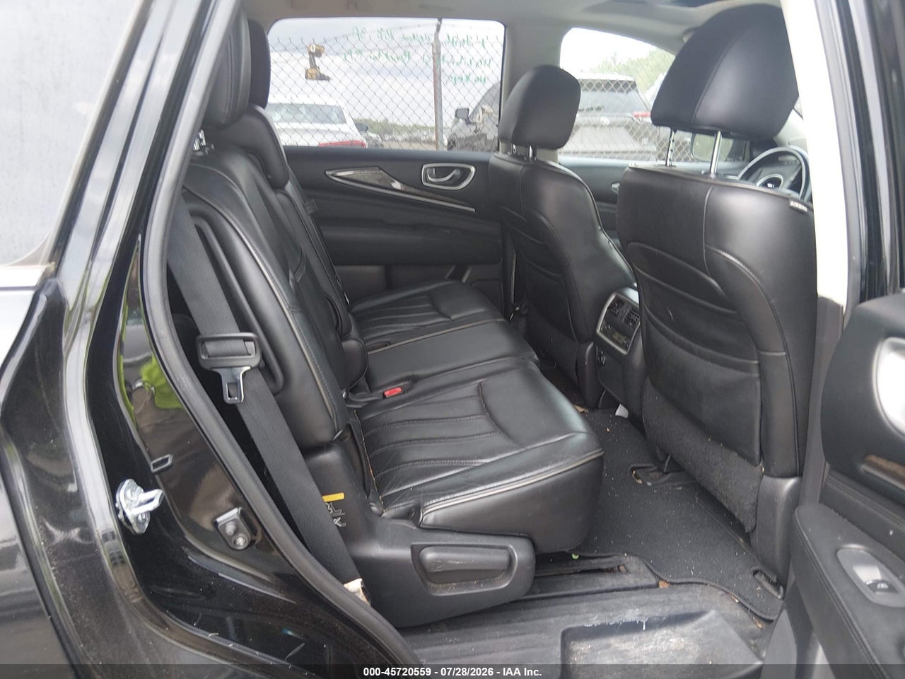 5N1AL0MM9FC****** · 2015 INFINITI QX60   · 8/11