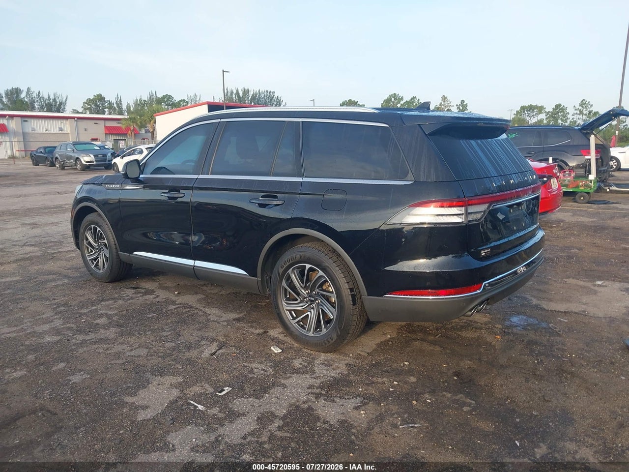 2022 LINCOLN AVIATOR LIVERY · 3/11
