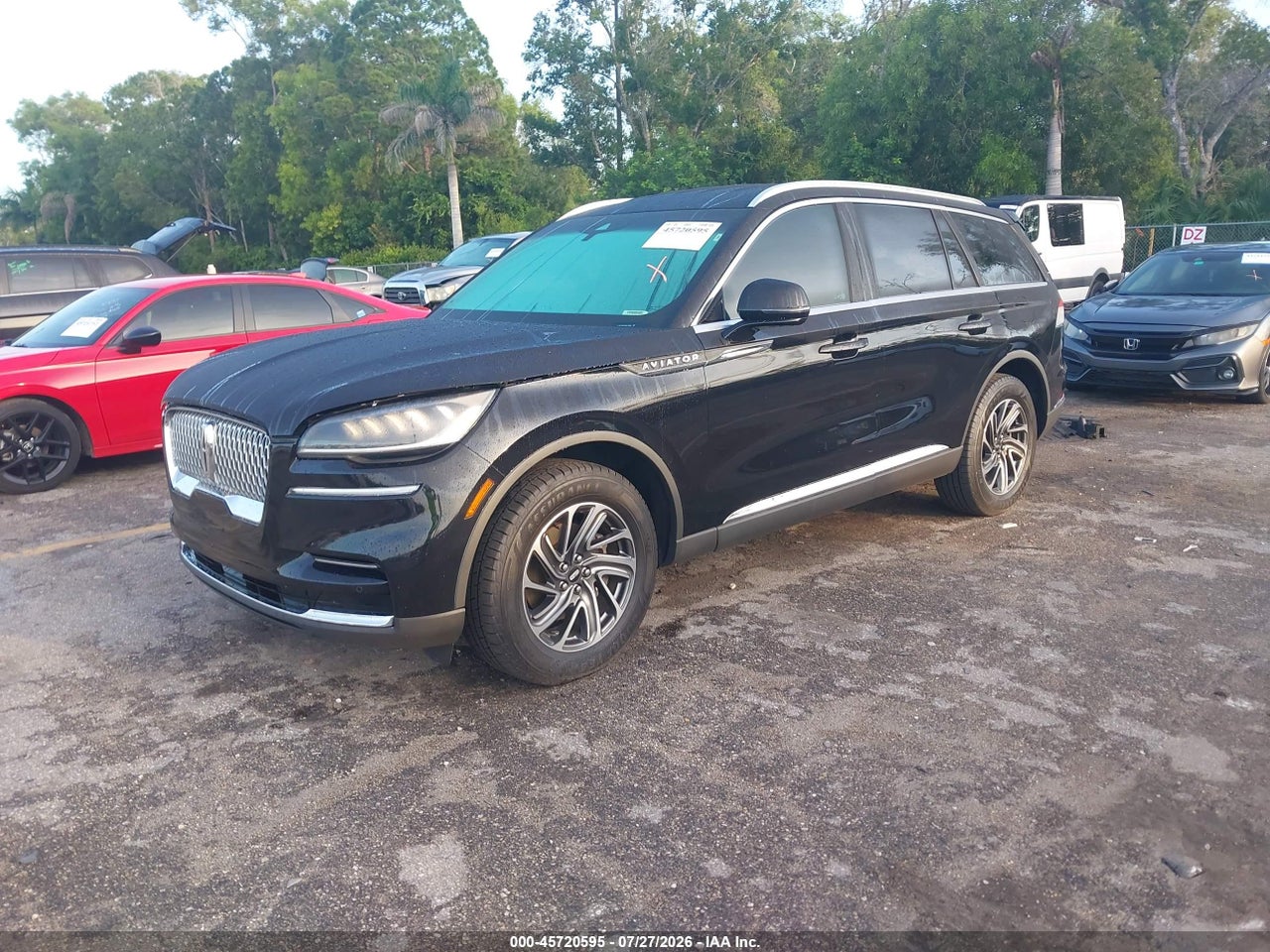 2022 LINCOLN AVIATOR LIVERY · 2/11
