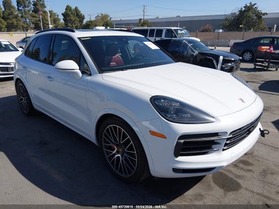 2019 PORSCHE CAYENNE
