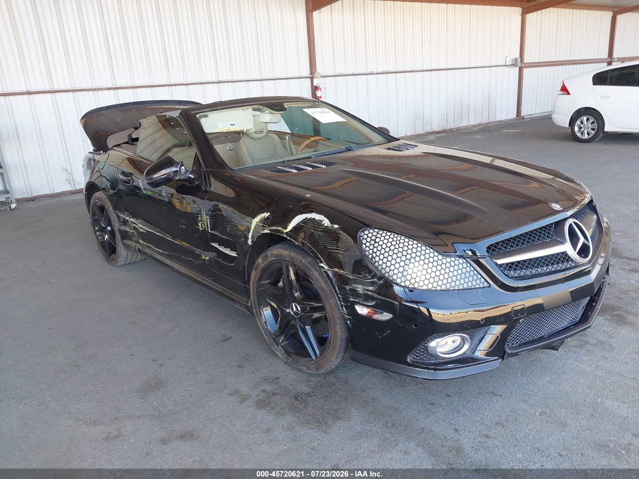 WDBSK7BA6BF****** · 2011 MERCEDES-BENZ SL 550