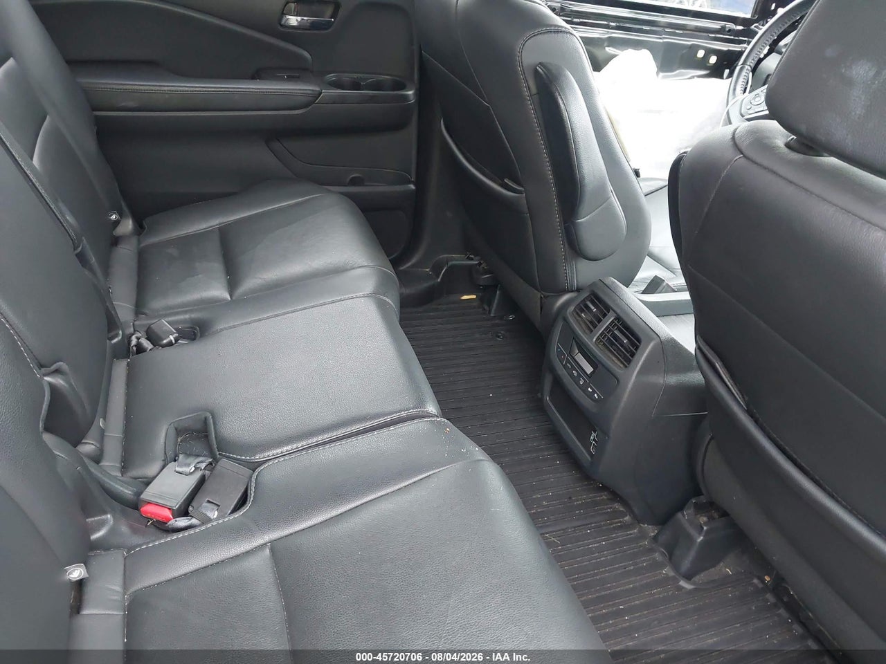 5FNYF6H5XLB****** · 2020 HONDA PILOT AWD EX-L · 8/11