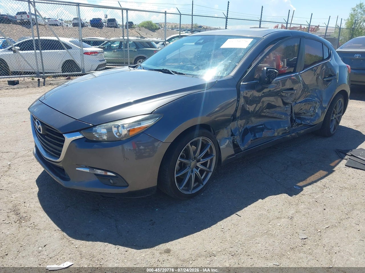 2017 MAZDA MAZDA3 GRAND TOURING · 2/11