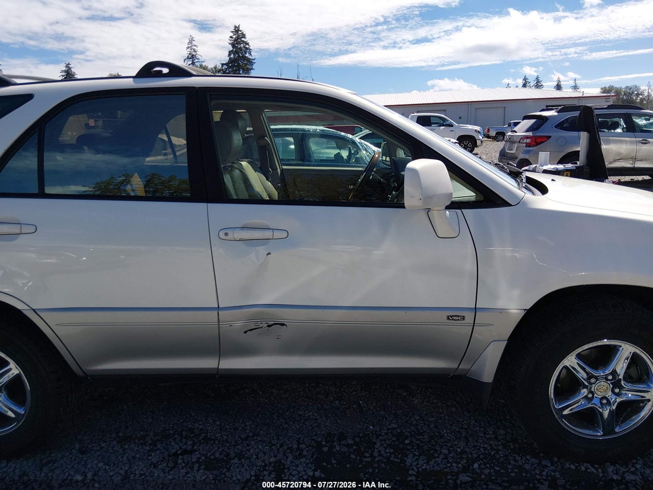 JTJHF10U420****** · 2002 LEXUS RX 300   · 6/11