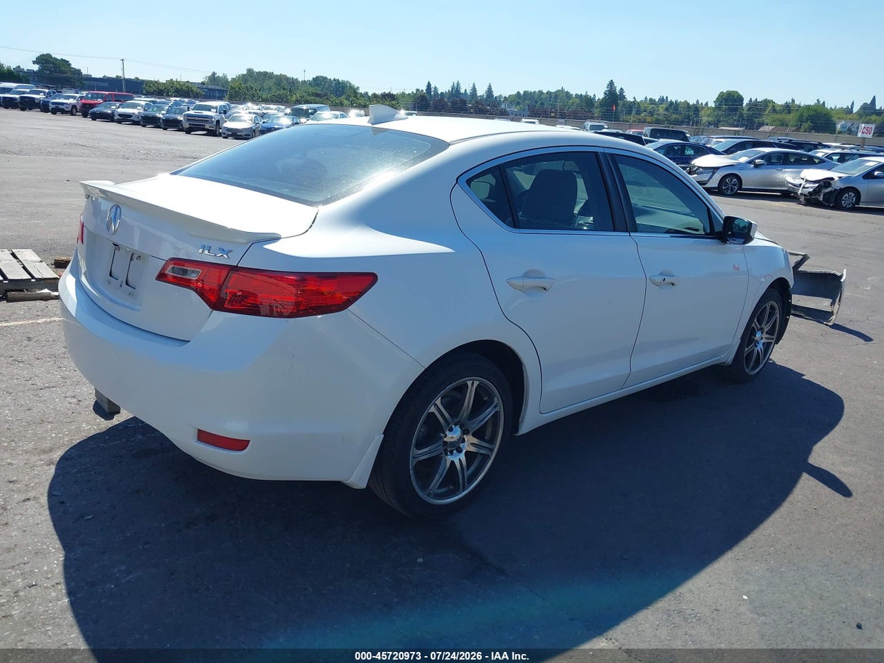 2013 ACURA ILX 2.0L · 4/11