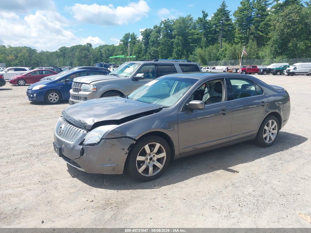 2010 MERCURY MILAN PREMIER · 2/11