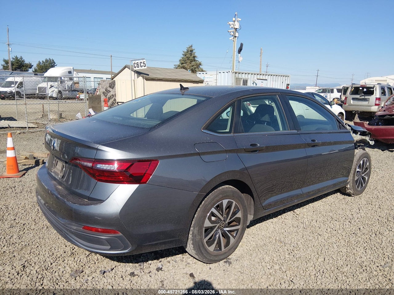 2023 VOLKSWAGEN JETTA 1.5T S · 4/11