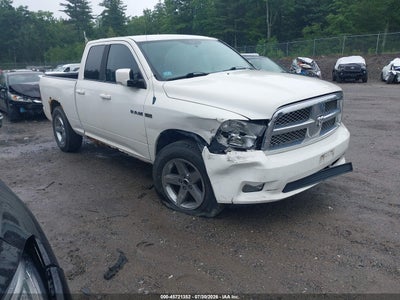 1D3HV18T89S****** · 2009 DODGE RAM 1500 SLT/SPORT/TRX