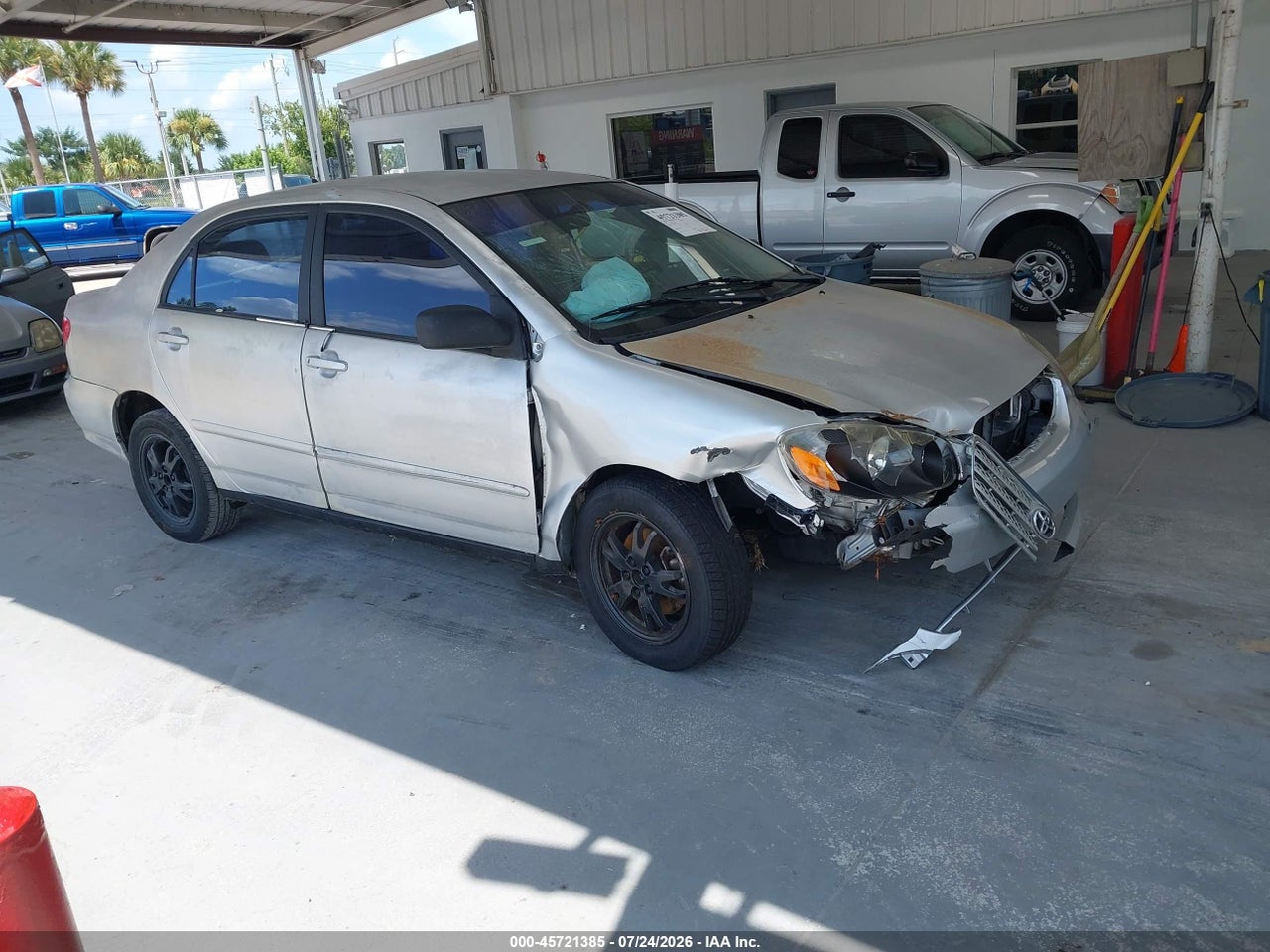 1NXBR32E15Z****** · 2005 TOYOTA COROLLA CE