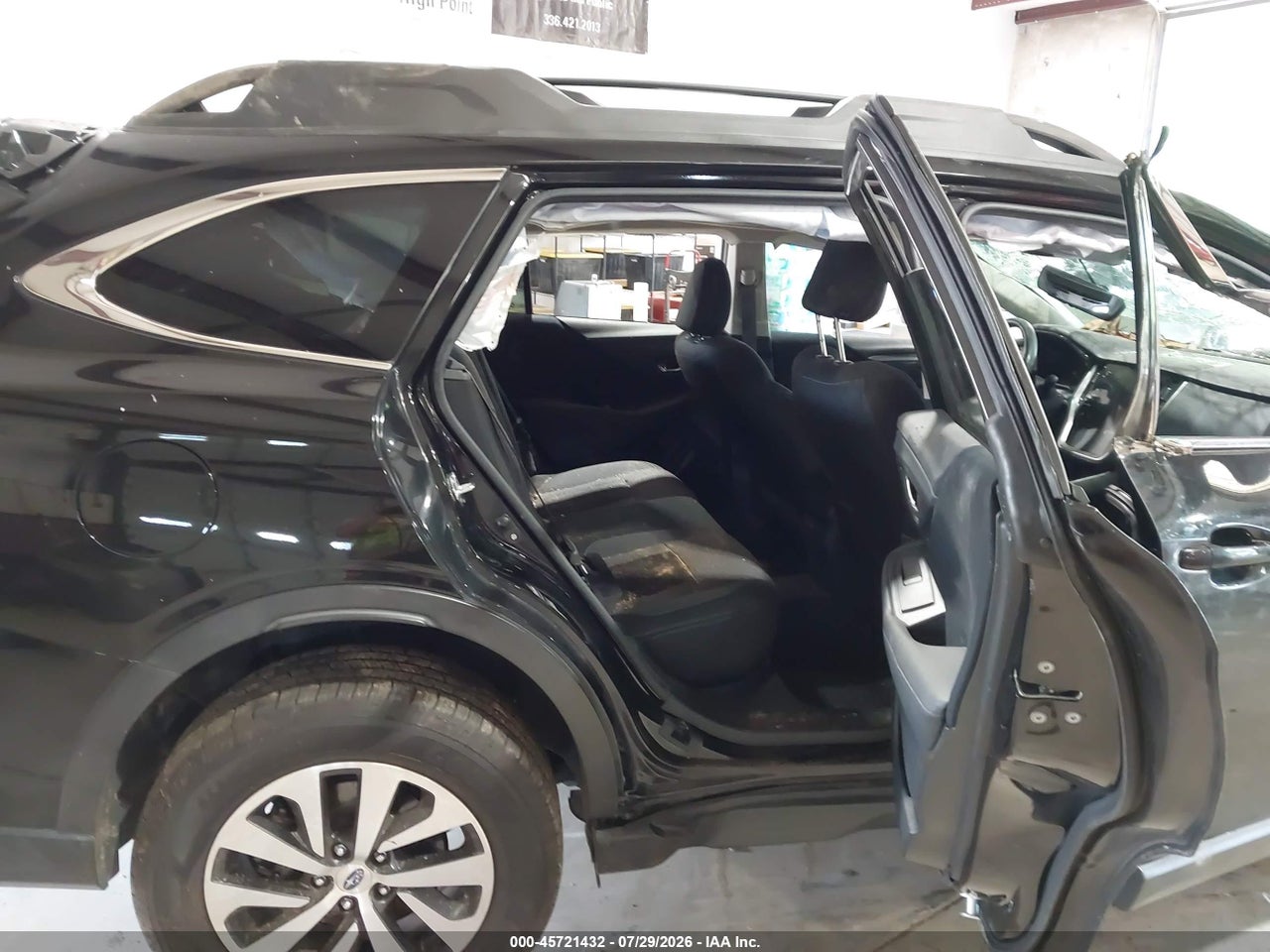 4S4BTADC9M3****** · 2021 SUBARU OUTBACK PREMIUM · 8/11