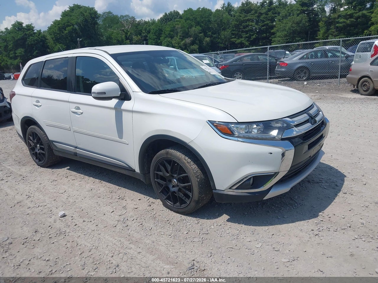 JA4AZ3A38GZ****** · 2016 MITSUBISHI OUTLANDER SE