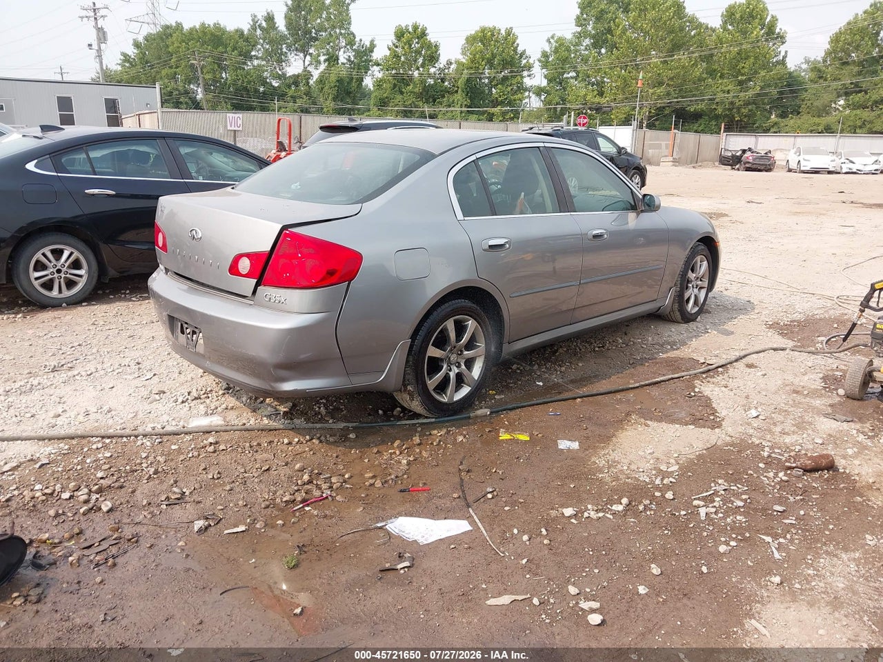 2006 INFINITI G35X · 4/11