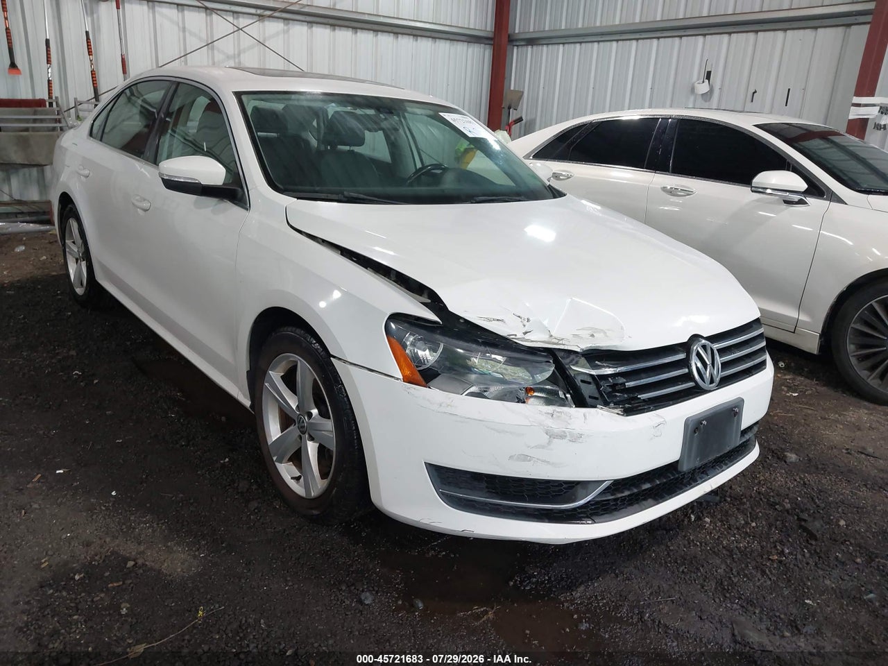 1VWBP7A32DC****** · 2013 VOLKSWAGEN PASSAT 2.5L SE