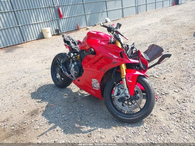 2023 DUCATI SUPERSPORT