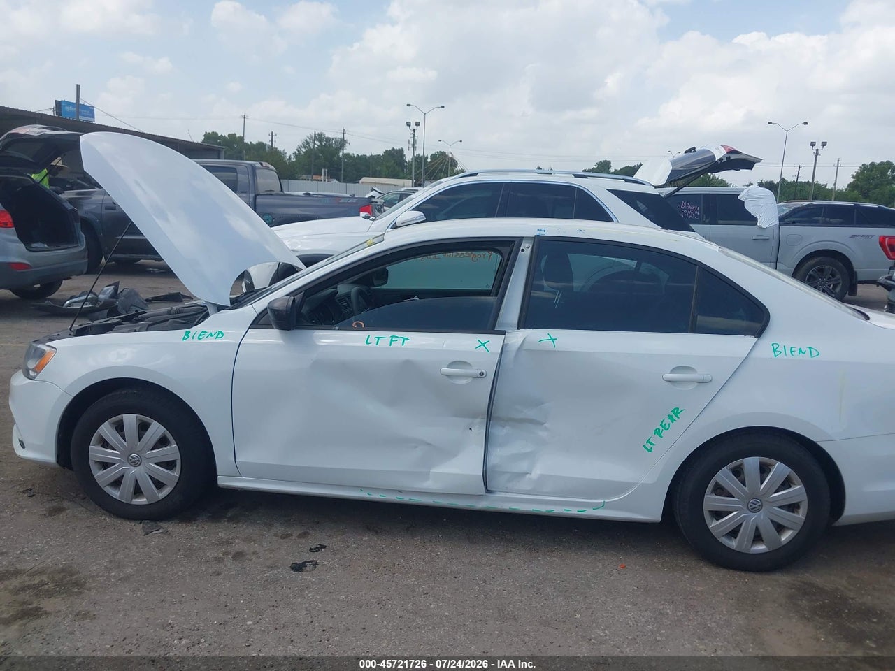 2016 VOLKSWAGEN JETTA 1.4T S · 6/11