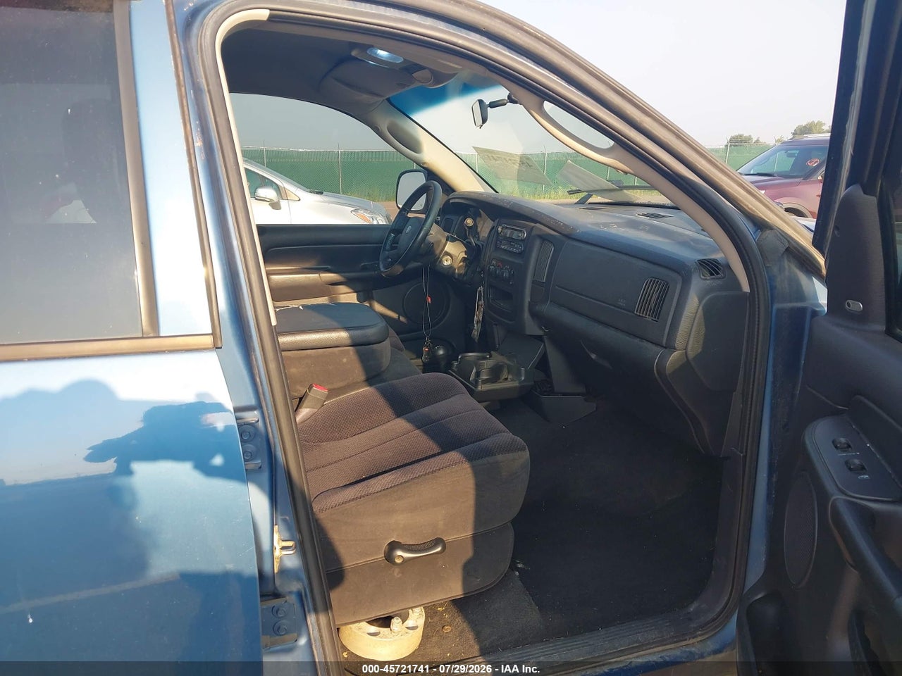 2004 DODGE RAM 1500 SLT/LARAMIE · 5/11