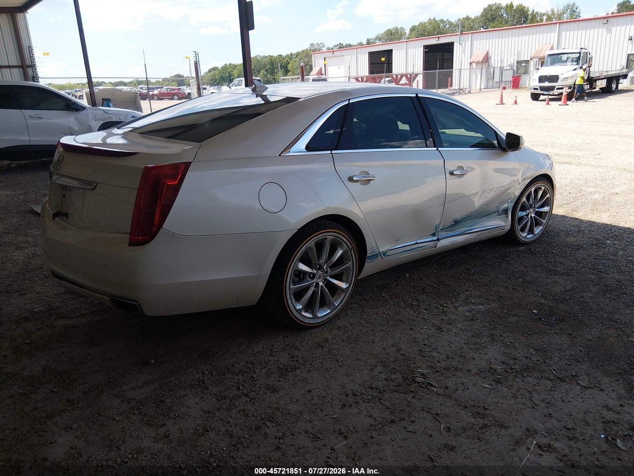 2013 CADILLAC XTS LUXURY · 4/11
