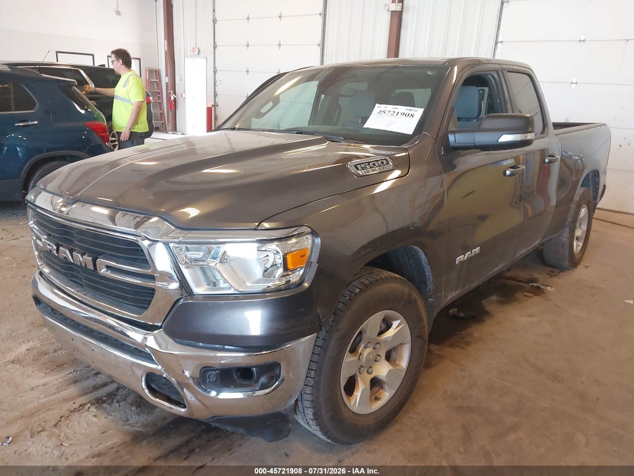 2021 RAM 1500 BIG HORN  4X4 6'4 BOX · 2/11