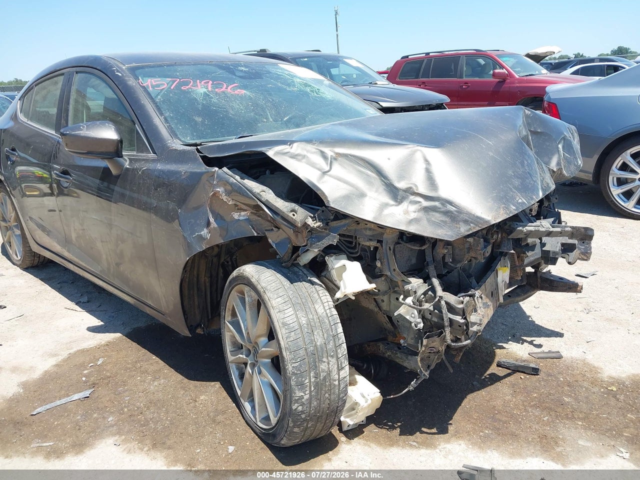 2017 MAZDA MAZDA3 TOURING · 6/10