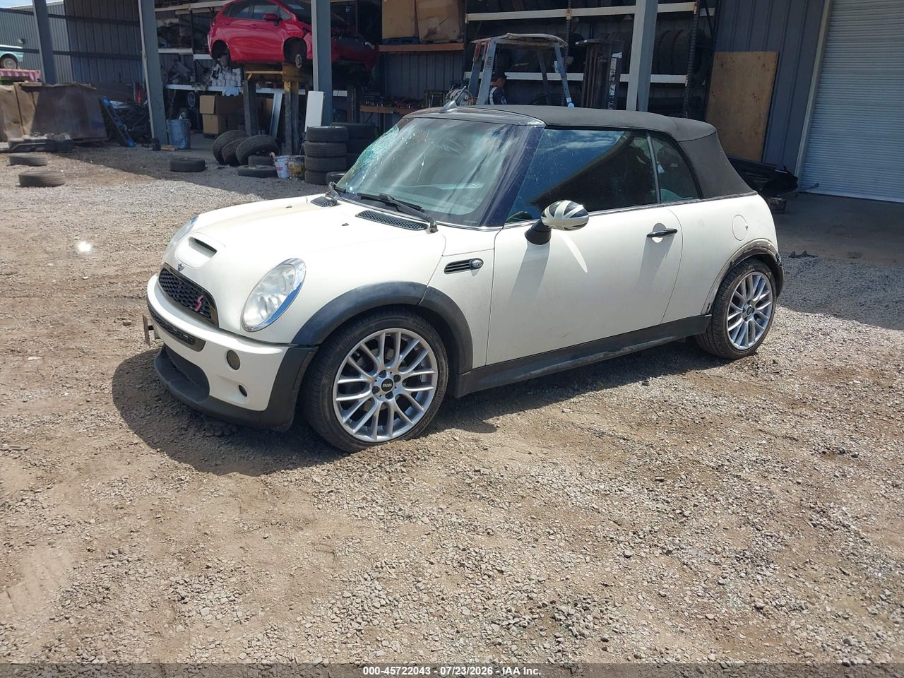 2006 MINI COOPER S · 2/11