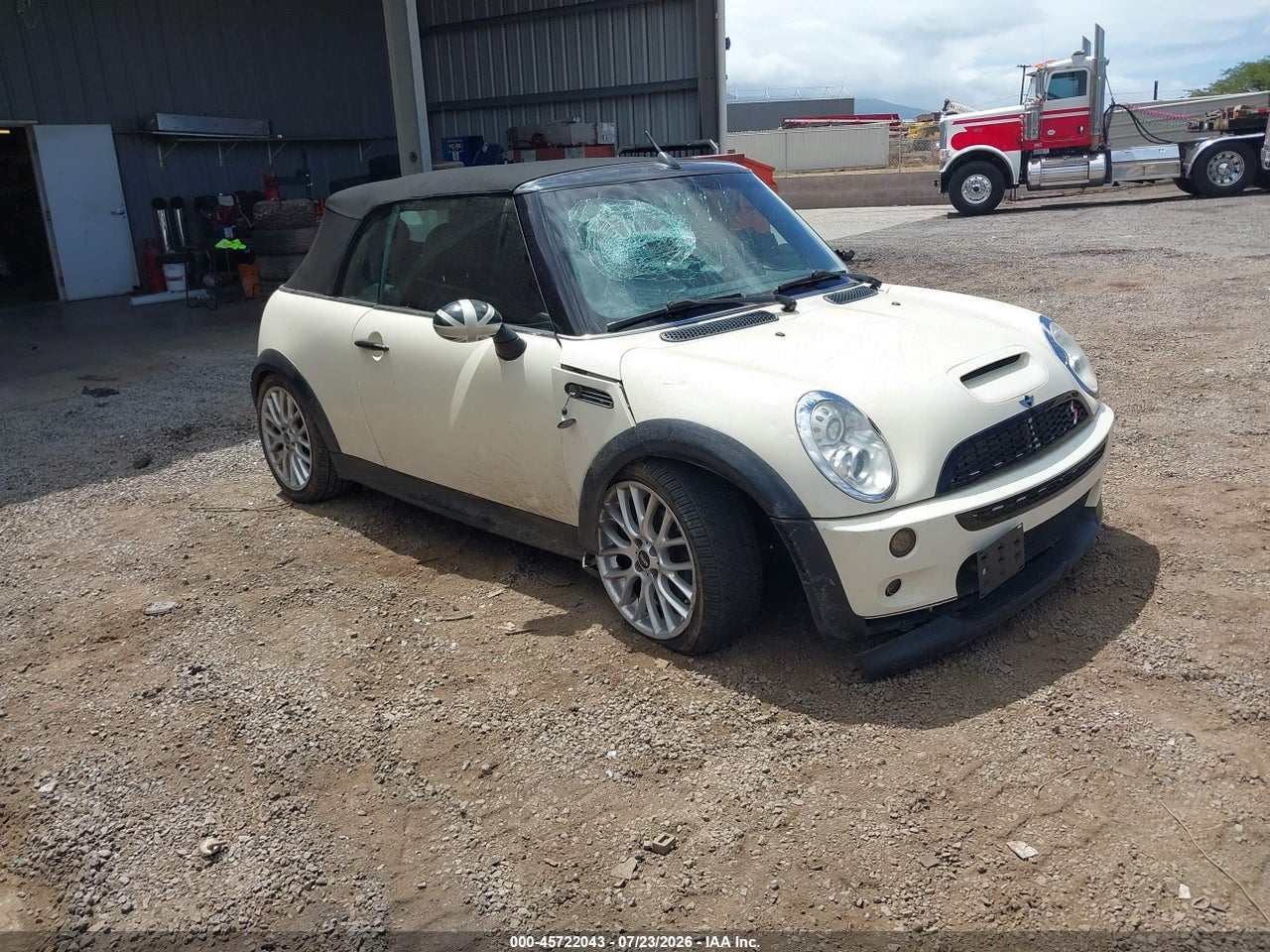 WMWRH33596T****** · 2006 MINI COOPER S