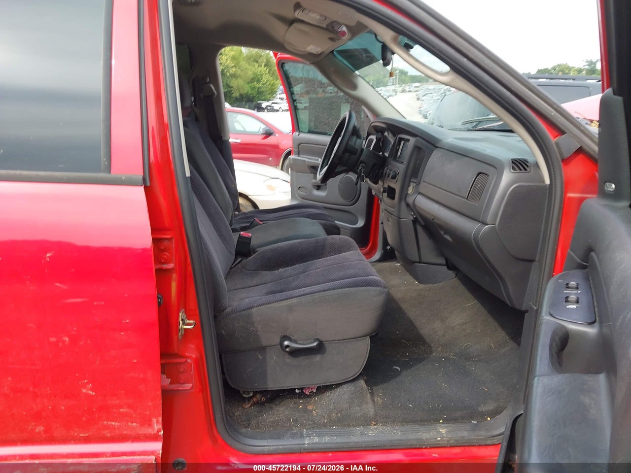 2004 DODGE RAM 1500 SLT/LARAMIE · 5/11