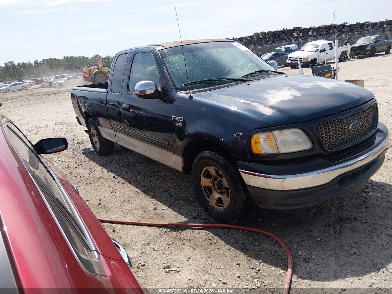 1FTRX17W41N****** · 2001 FORD F-150 LARIAT/XL/XLT