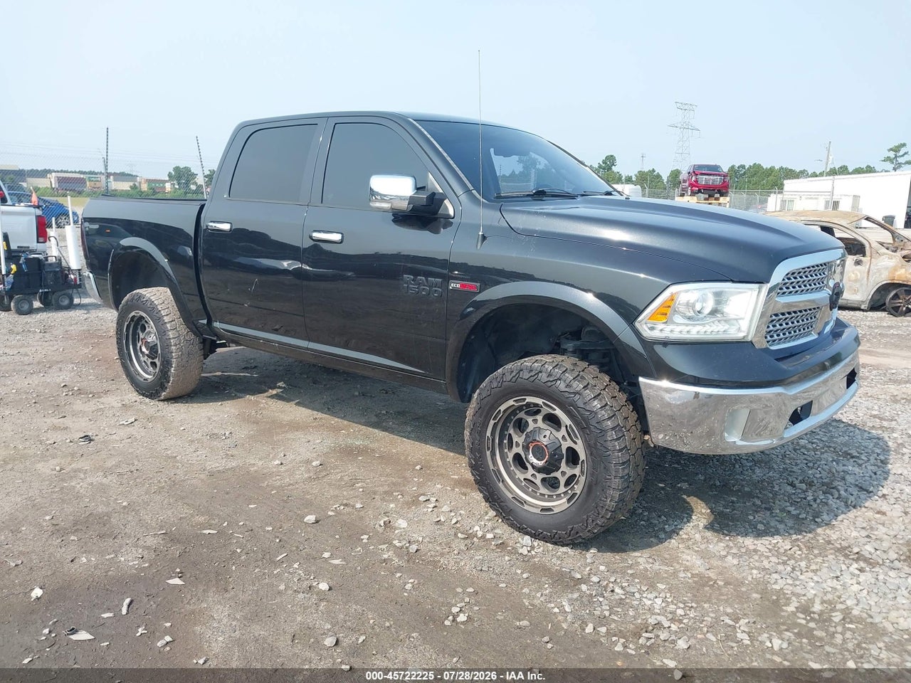 1C6RR7NM8FS****** · 2015 RAM 1500 LARAMIE