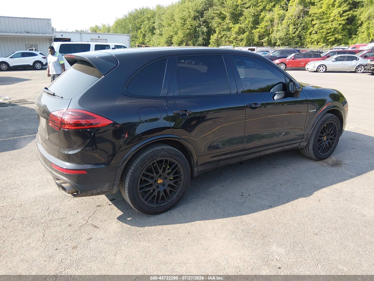 2017 PORSCHE CAYENNE E-HYBRID S PLATINUM EDITION · 4/11