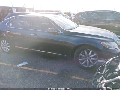 JTHGL46F775****** · 2007 LEXUS LS 460 L