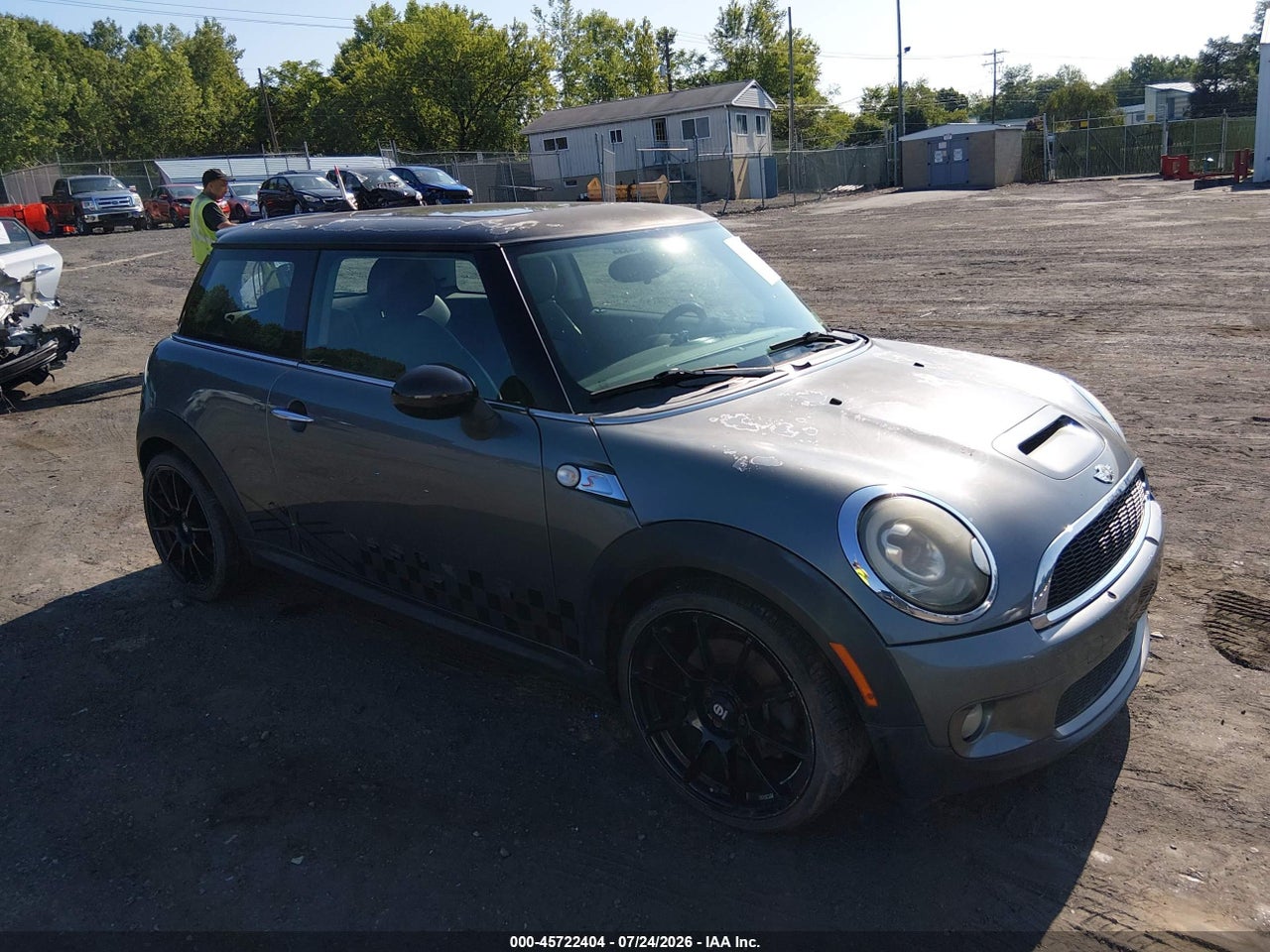 WMWMF7C57AT****** · 2010 MINI COOPER S