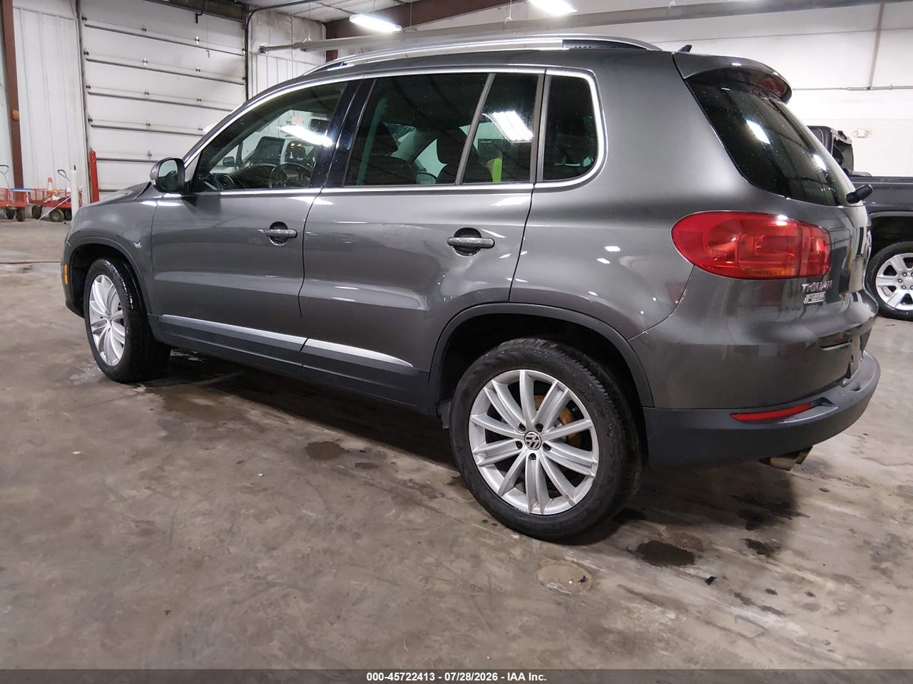 2013 VOLKSWAGEN TIGUAN SE · 3/10