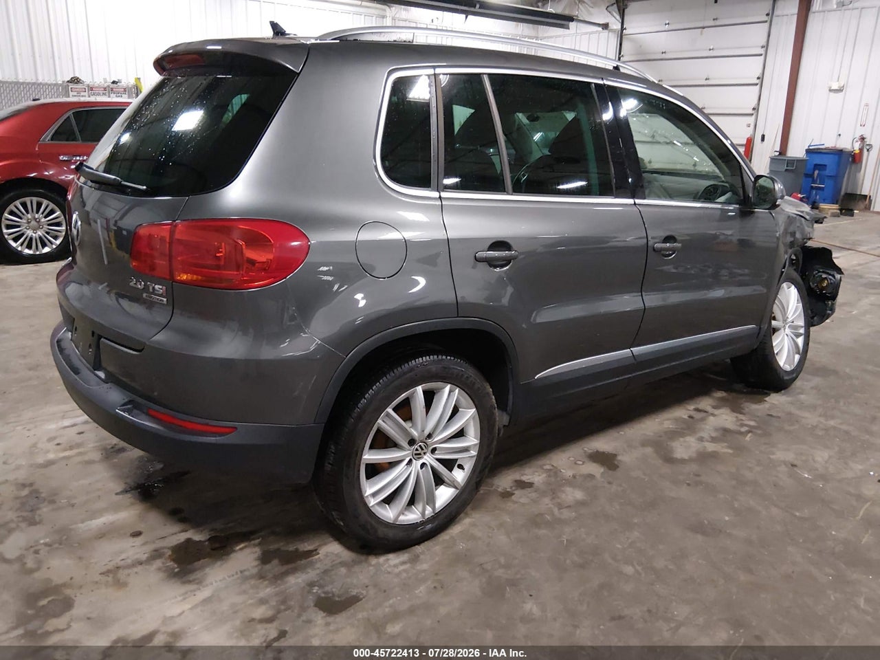 2013 VOLKSWAGEN TIGUAN SE · 4/10