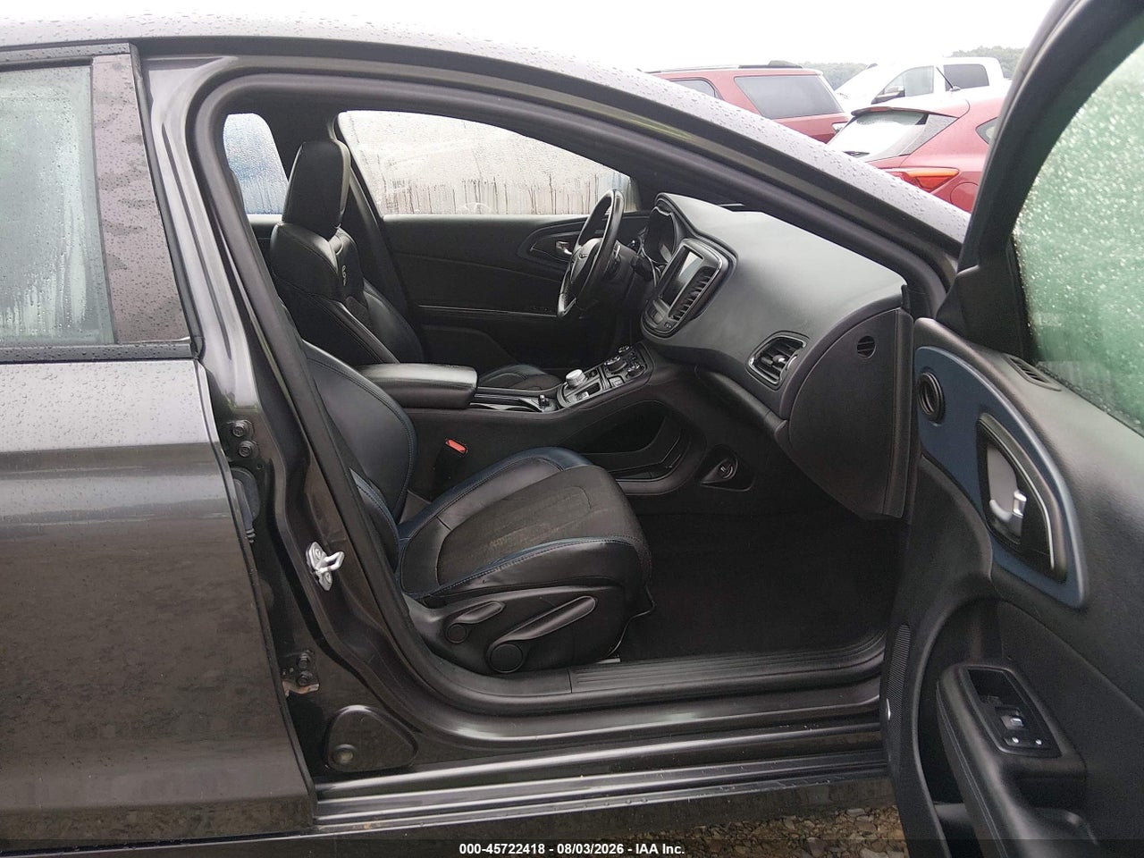 2015 CHRYSLER 200 S · 5/11
