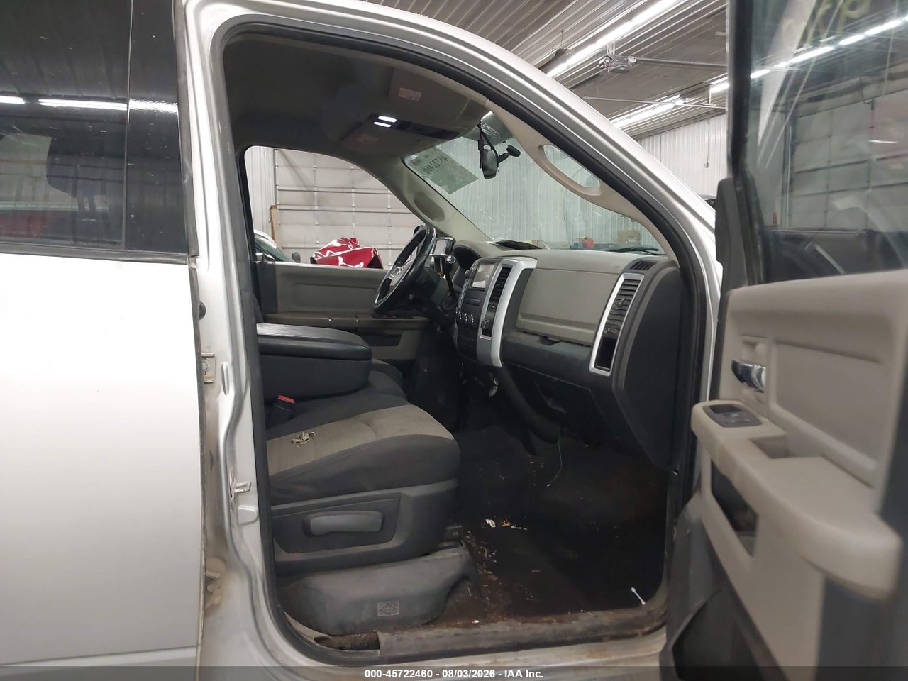 2011 RAM RAM 3500 SLT · 5/11