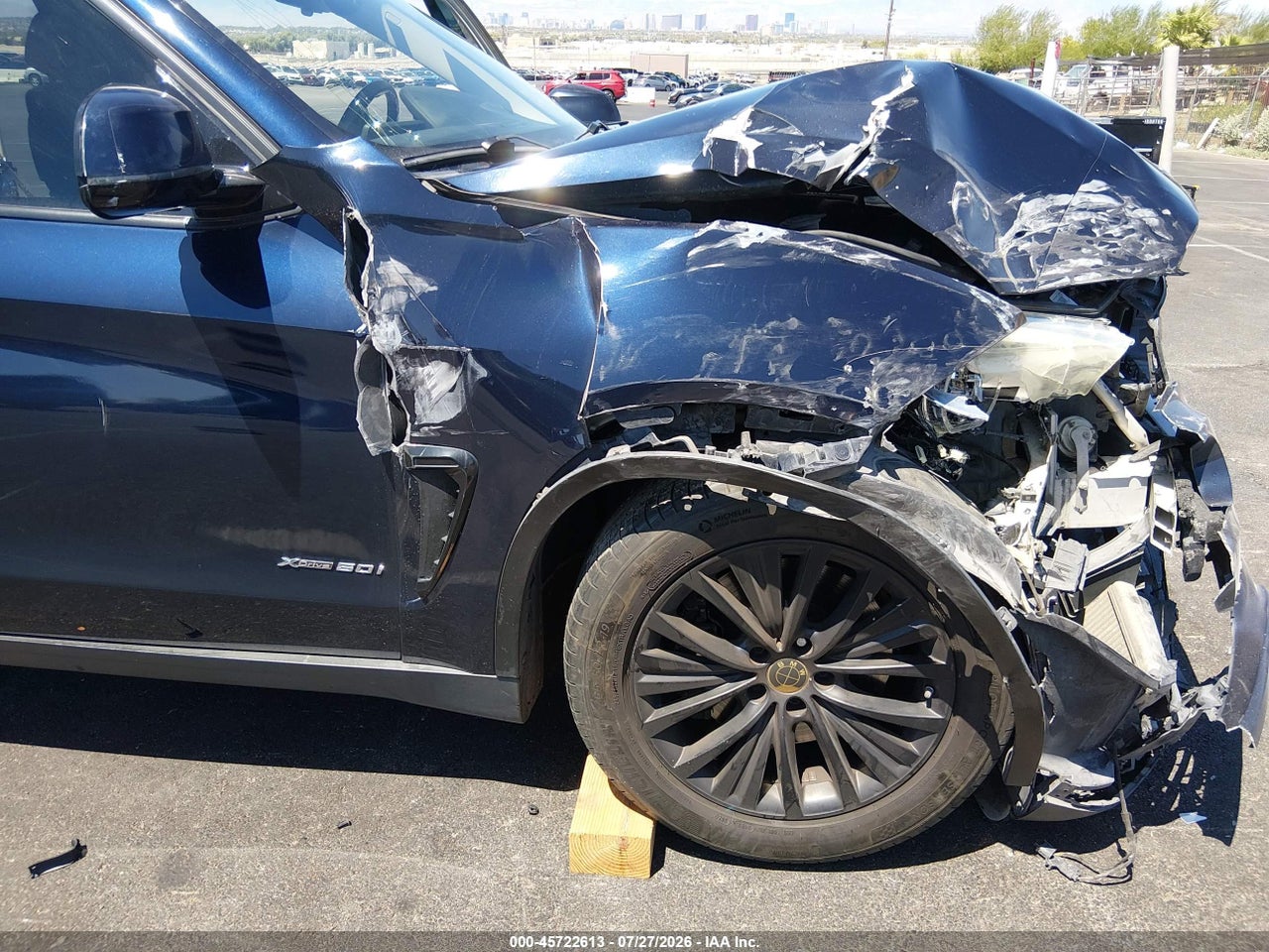 2015 BMW X5 XDRIVE50I · 6/11